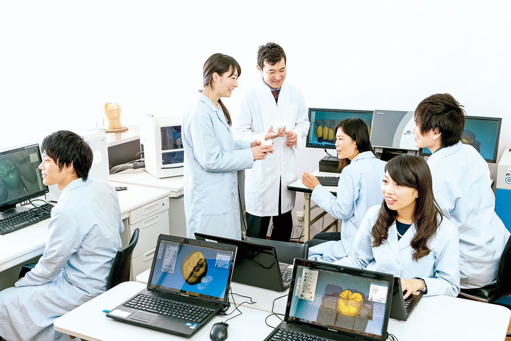 東海牙科醫療專門學校 學校特色 1