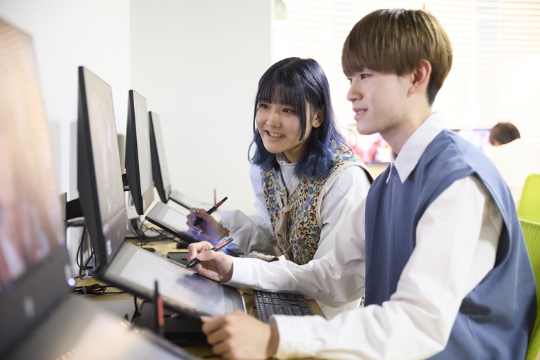 日本デザイナー芸術学院（日本設計藝術學院）